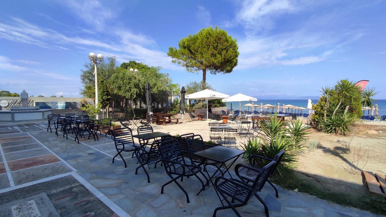 Appartamento Beautiful Choice - Near Athens Airport - 50M From The Sea - Iq+ Artemida  Esterno foto